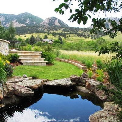 Photo of a traditional water fountain landscape in Denver.