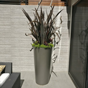 Root and Stock | Sonoma Tall Cylinder Planter - Grey