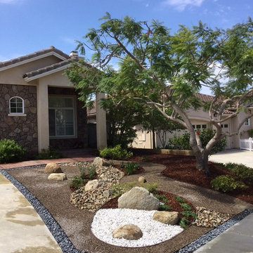 San Diego Drought Tolerant Front Yard by Modern Zen Garden