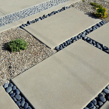 Sandy beach garden