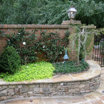 Savannah Style Courtyard