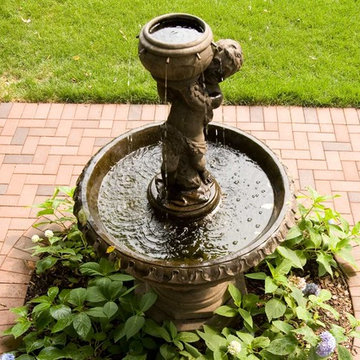 Sculptural Fountain | Water Features