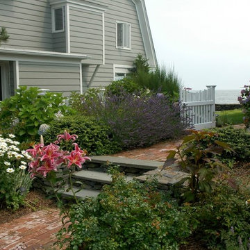 Shoreline Cottage Garden