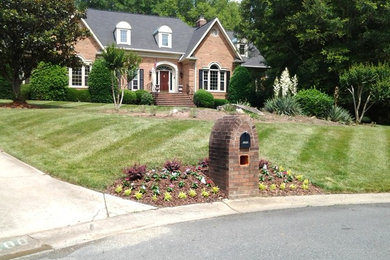 Inspiration for a landscaping in Charlotte.