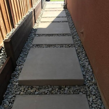Side Yard Pathway