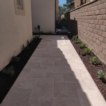 Sideyard pathway