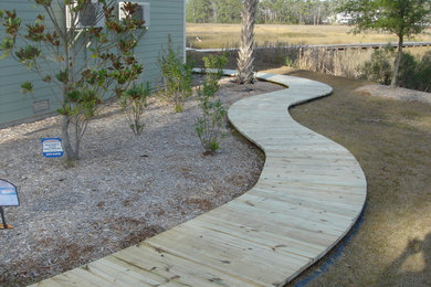 Photo of a contemporary landscaping in Charlotte.
