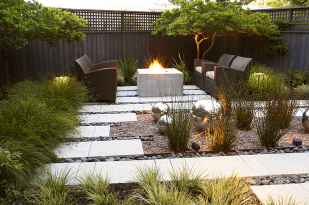 Contemporary Landscape by Arterra Landscape Architects