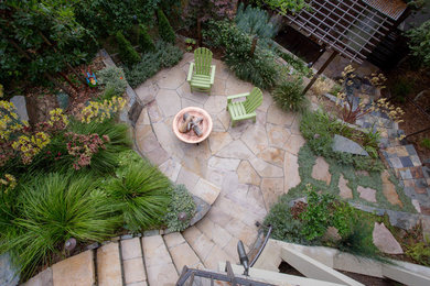 Inspiration for a mediterranean landscaping in San Francisco.