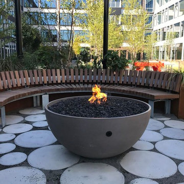Solus Decor Hemi Fire Pit