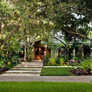 Idee per un giardino tropicale davanti casa