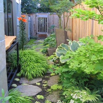 Spring Hill Residence