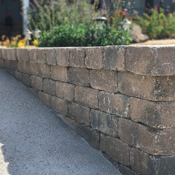 Stackable Retaining Wall