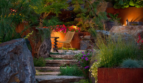 Illuminate Your Landscape With These Dramatic Lighting Effects