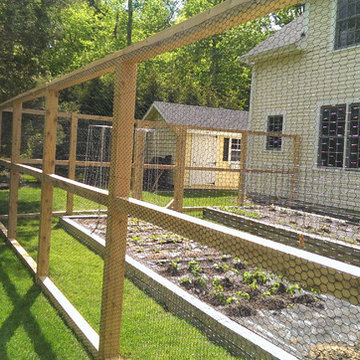 Steel Hex Web Deer Fence with Cedar Frame