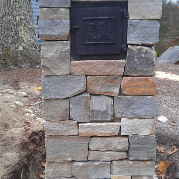 Stone mailbox