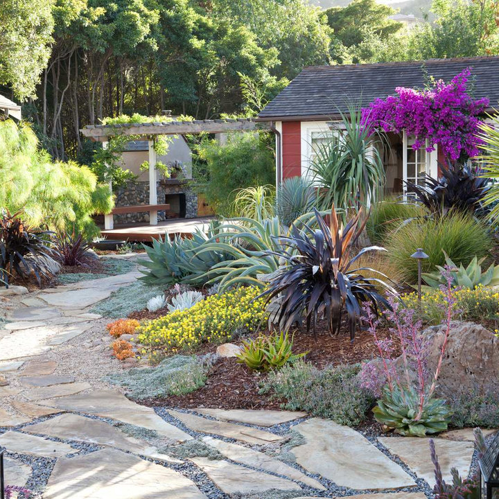 75 Most Popular 75 Beautiful Mediterranean Garden Ideas & Designs ...