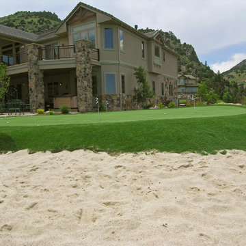 Synthetic Grass Putting Green with a Sand Trap
