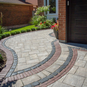 Thornhill front landscaping