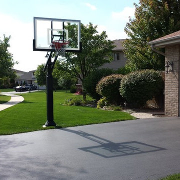 Tom Z's Pro Dunk Silver Basketball System on a 35x18 in Orland Hills, IL