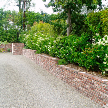 Traditional Cottage Garden Rancho Santa Fe