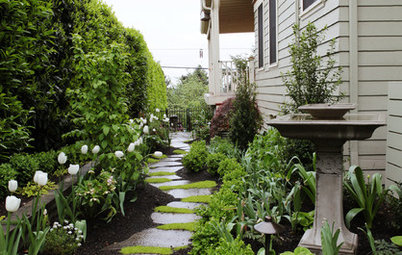 25 Ideas to Perk Up Your Side Yard