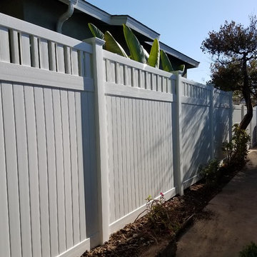 Traditional White Vinyl Fence