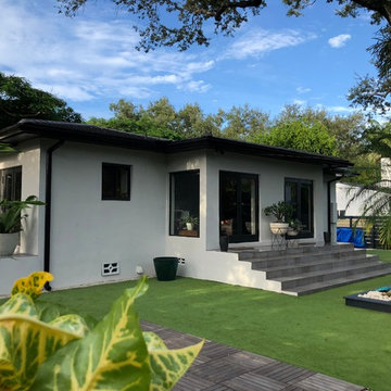 Transitional Bungalow