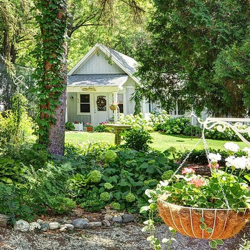 Twin Pines Cottage