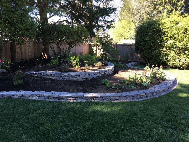 Contemporary Landscape - Garden Beds