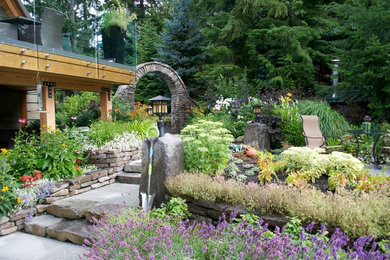 Inspiration for a rustic landscaping in Vancouver.
