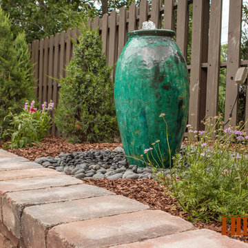Vase Water Feature & Garden Wall