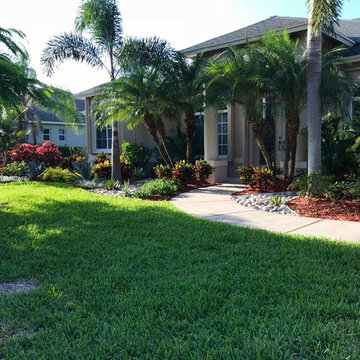 Vero Beach Front yard Curb appeal