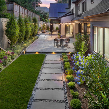 Very private backyard enclave