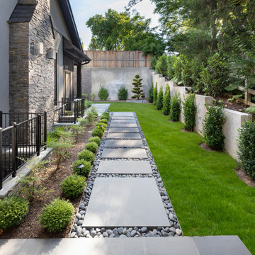 Very private backyard enclave