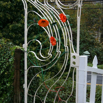 Vine garden gate