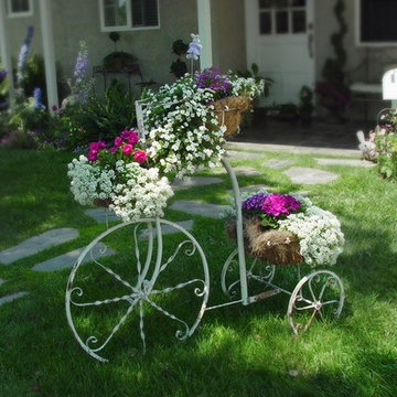 Vintage Bicycle Planter - Garden to Go!