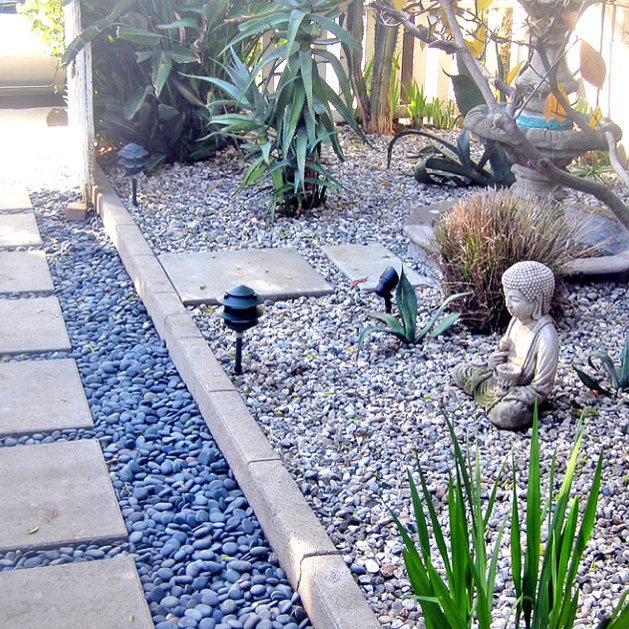 Paver With River Rock Photos & Ideas Houzz