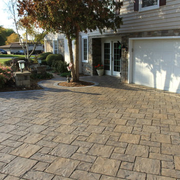 West Chicago Landscape and Permeable Driveway