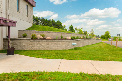 This is an example of a contemporary landscaping in Minneapolis.