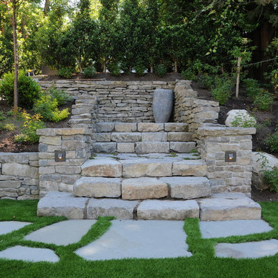Design ideas for a rustic landscaping in Vancouver.