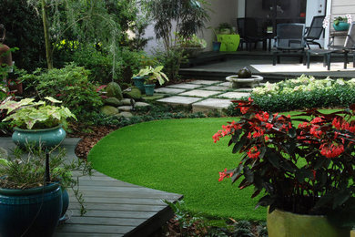 Design ideas for a small world-inspired garden in Orlando.