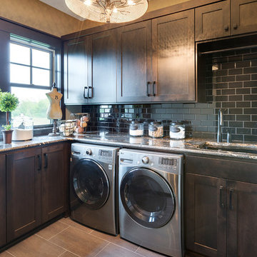 2015 Midwest Home Luxury Home #11