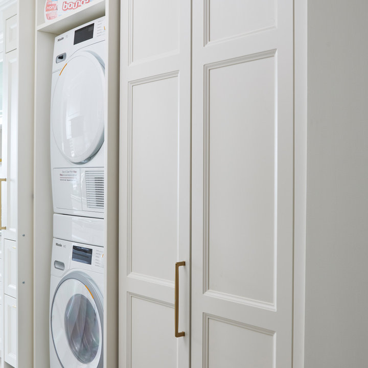 75 Most Popular 75 Beautiful Laundry Cupboard Ideas & Designs Design Ideas for November 2023 ...