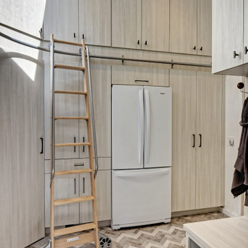 A Modern Kitchen for a Retreat in the Woods