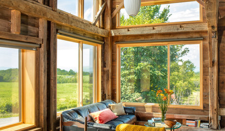Houzz Tour: This Guesthouse’s Former Residents Were Horses