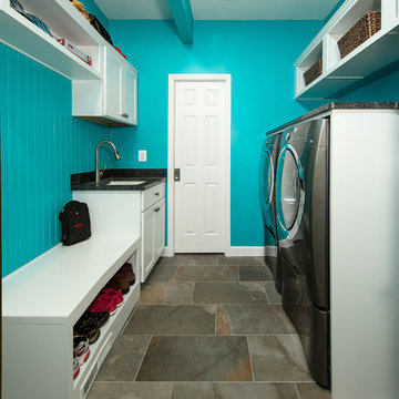 Award Winning American Colonial Kitchen