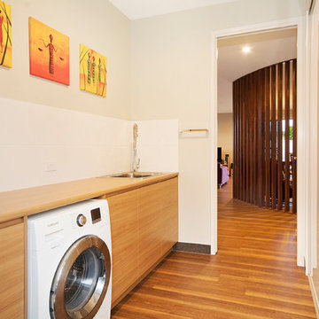 Bathrooms / Laundries