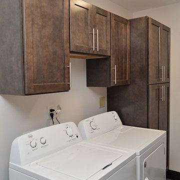 Chesterton, IN. Haas Signature, Maple Kitchen, Bathrooms, Basement, & Laundry
