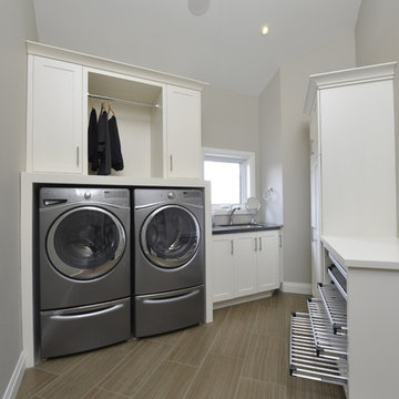 Contemporary Laundry Room
